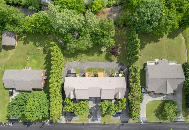 2655 High Valley Drive, Pigeon Forge, TN 37863