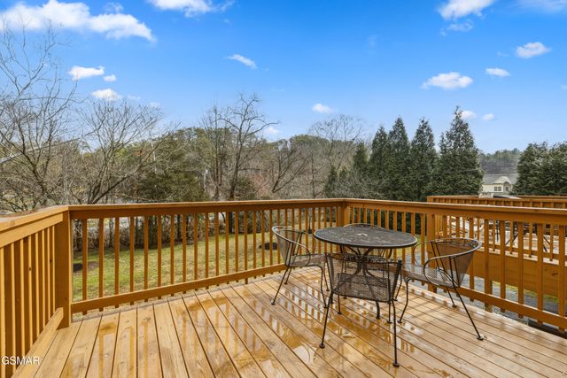 2655 High Valley Drive, Pigeon Forge, TN 37863