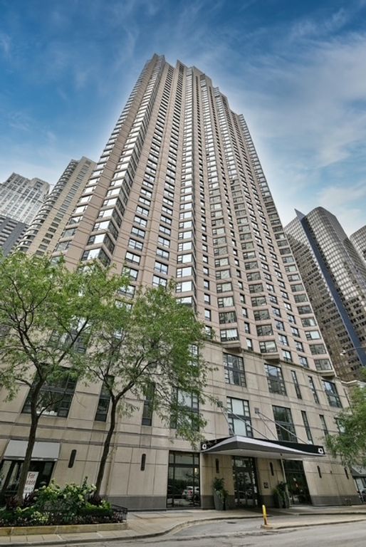 401 E Ontario Street 2210, Chicago, IL 60611 — exterior