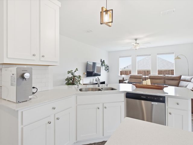 326 Texas Trail, Justin, TX 76247