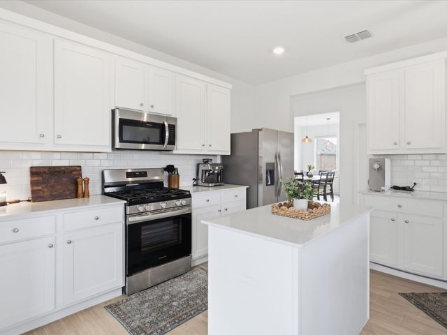 326 Texas Trail, Justin, TX 76247