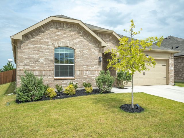 326 Texas Trail, Justin, TX 76247
