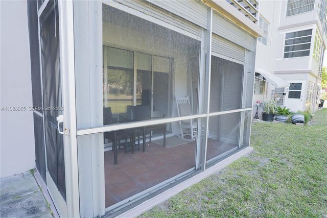 2800 NW 47th Terrace 103B, Lauderdale Lakes, FL 33313