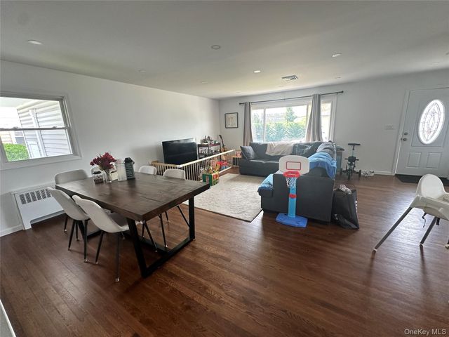 1741 Warren Place, Merrick, NY 11566