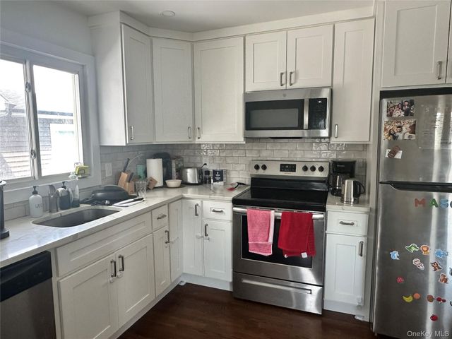 1741 Warren Place, Merrick, NY 11566