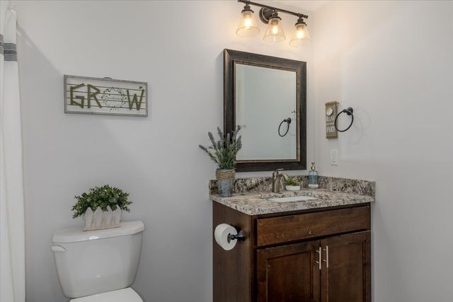 2944 NW 167th Street, Clive, IA 50325