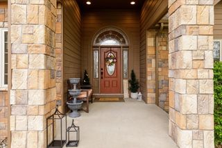 2944 NW 167th Street, Clive, IA 50325