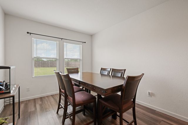 8 Glen Crossings Road, Edgecliff Village, TX 76134