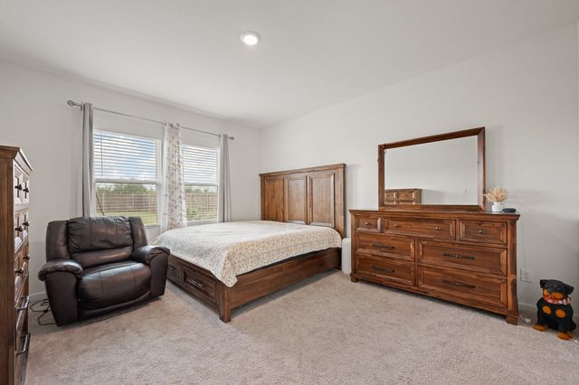 8 Glen Crossings Road, Edgecliff Village, TX 76134