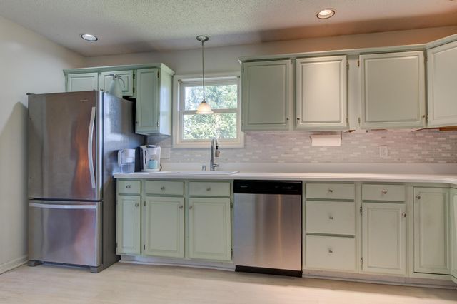 102 Beechwood Drive, Richmond, KY 40475