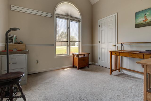 102 Beechwood Drive, Richmond, KY 40475