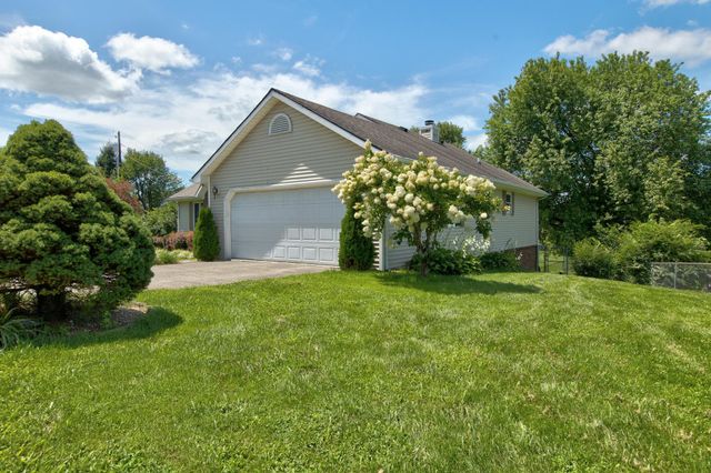 102 Beechwood Drive, Richmond, KY 40475