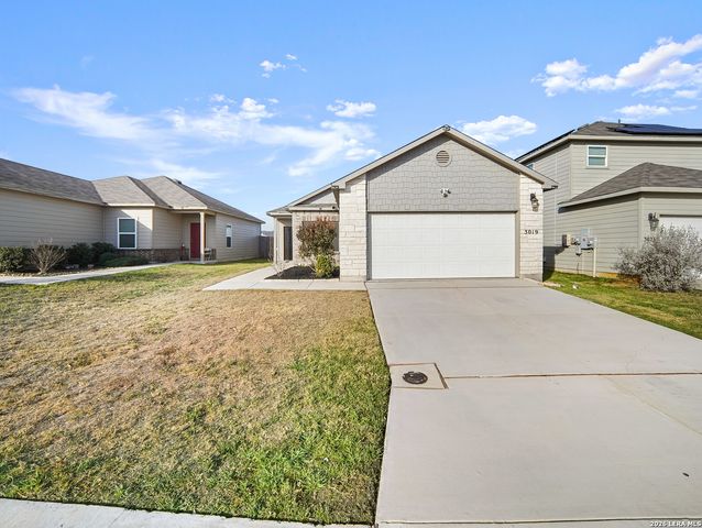 3019 Pacific Coast, Converse, TX 78109