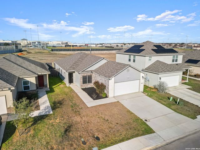 3019 Pacific Coast, Converse, TX 78109