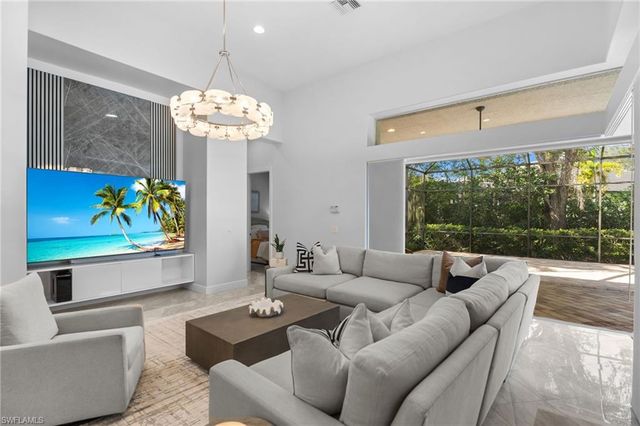 480 Terracina WAY, Naples, FL 34119