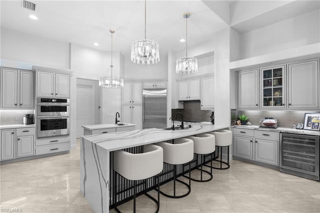 480 Terracina WAY, Naples, FL 34119