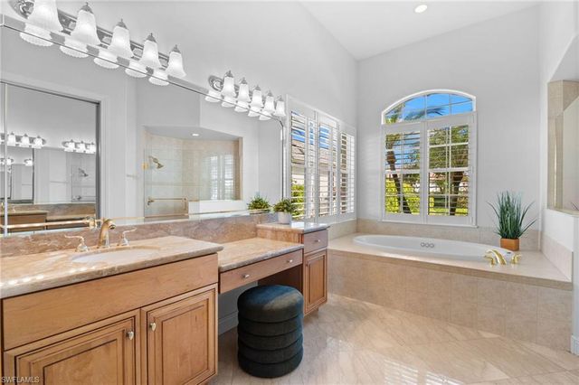 480 Terracina WAY, Naples, FL 34119