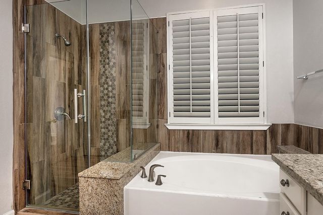 203 S Brooksedge Circle, The Woodlands, TX 77382