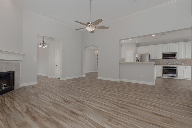 203 S Brooksedge Circle, The Woodlands, TX 77382