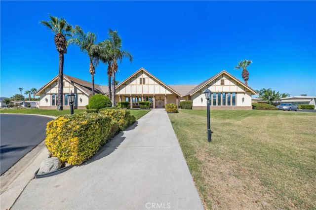 575 S Lyon 110, Hemet, CA 92543