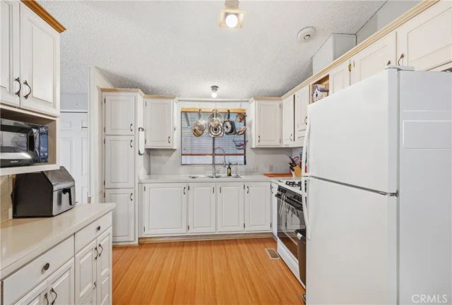 575 S Lyon 110, Hemet, CA 92543