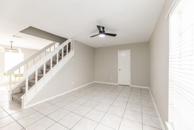 1930 Avenue B, Katy, TX 77493