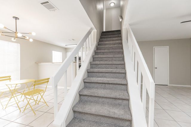 1930 Avenue B, Katy, TX 77493