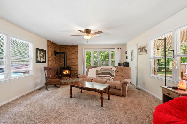 4720 Highway 90, Conway, SC 29526