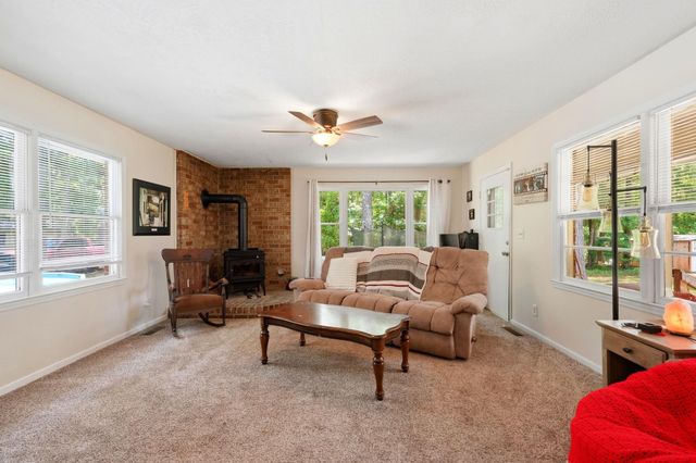 4720 Highway 90, Conway, SC 29526