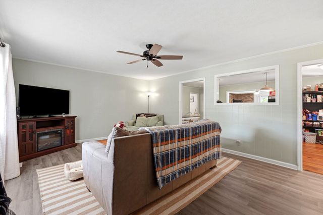 4720 Highway 90, Conway, SC 29526
