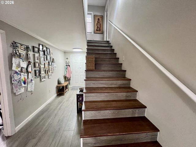 603 3RD St, La Grande, OR 97850