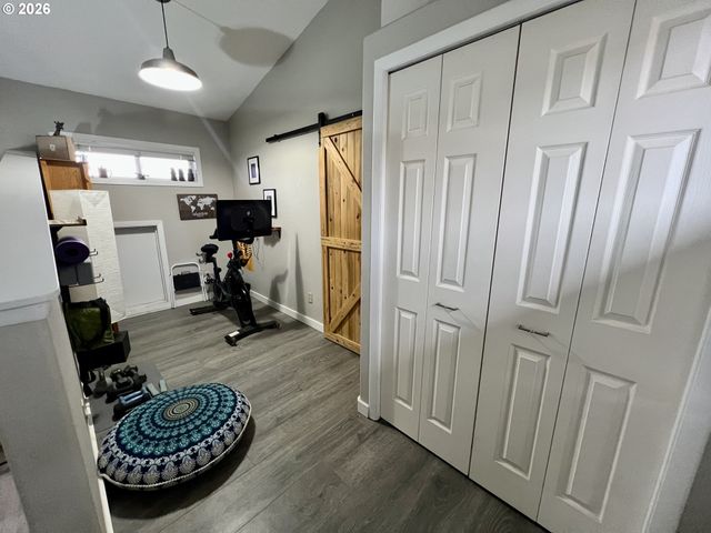 603 3RD St, La Grande, OR 97850