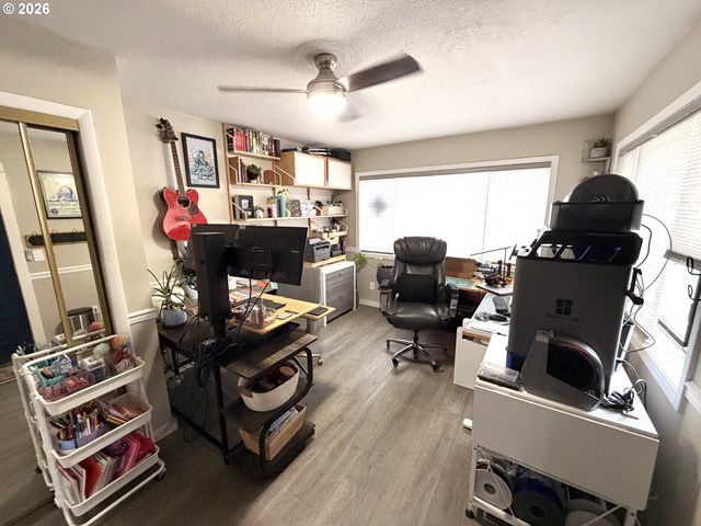 603 3RD St, La Grande, OR 97850