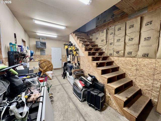 603 3RD St, La Grande, OR 97850