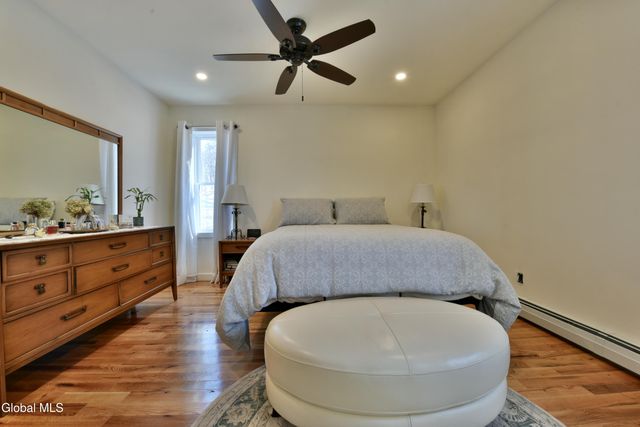 28-30 1st Street, Schodack, NY 12033