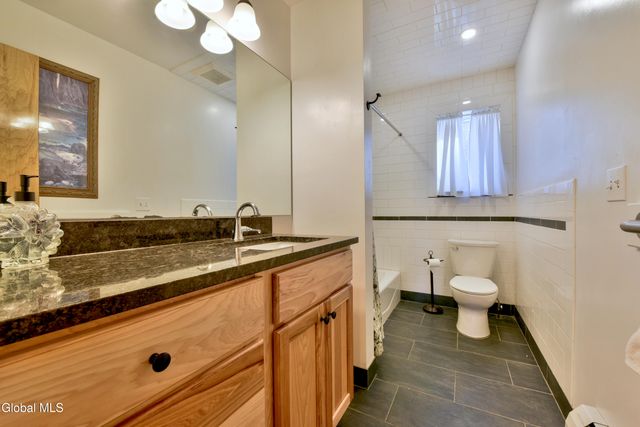 28-30 1st Street, Schodack, NY 12033