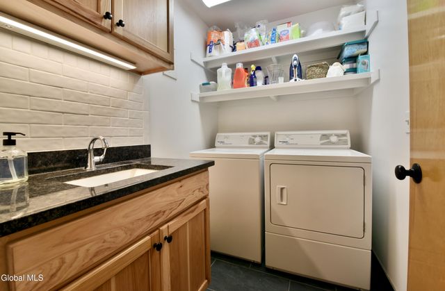 28-30 1st Street, Schodack, NY 12033