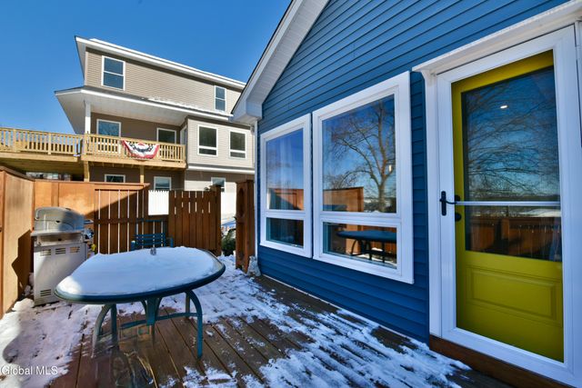 28-30 1st Street, Schodack, NY 12033