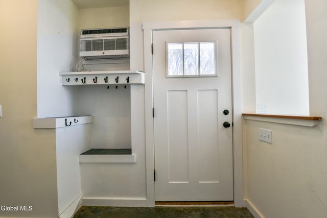 28-30 1st Street, Schodack, NY 12033