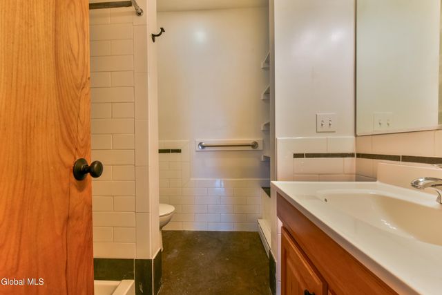 28-30 1st Street, Schodack, NY 12033