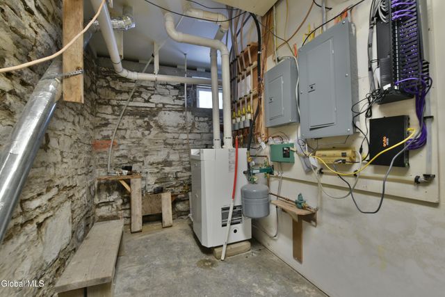 28-30 1st Street, Schodack, NY 12033