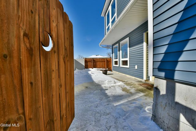 28-30 1st Street, Schodack, NY 12033