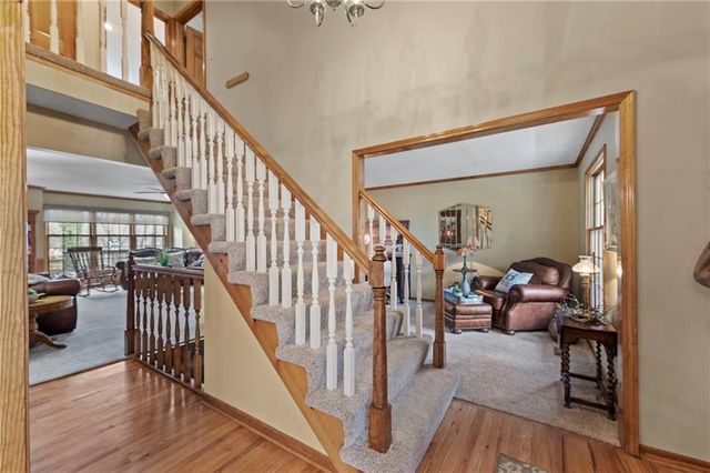 10913 Oak Drive, Kansas City, KS 66109