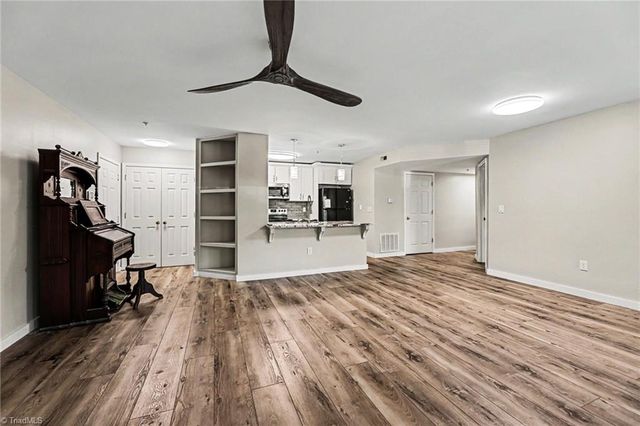 160 James Road 1D, High Point, NC 27265