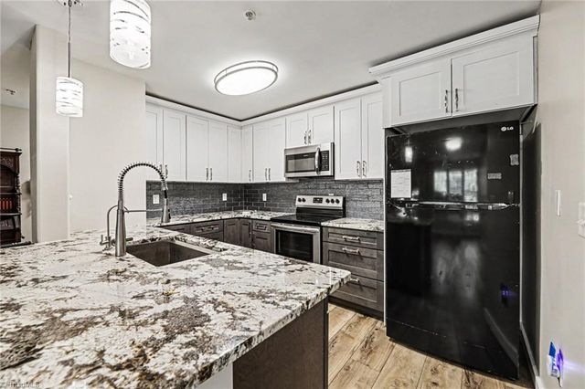 160 James Road 1D, High Point, NC 27265