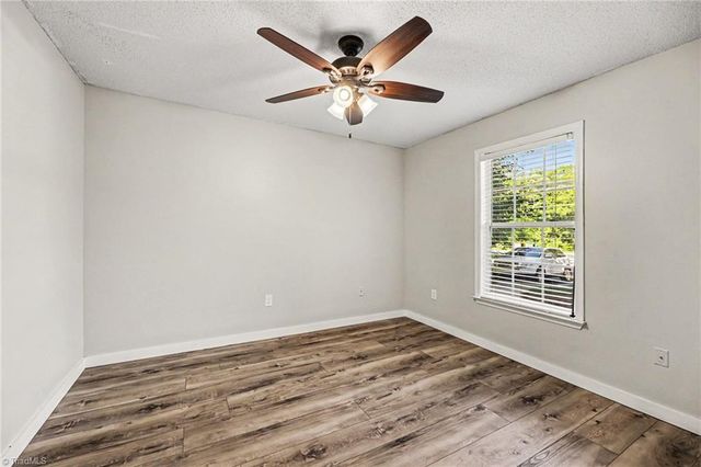 160 James Road 1D, High Point, NC 27265