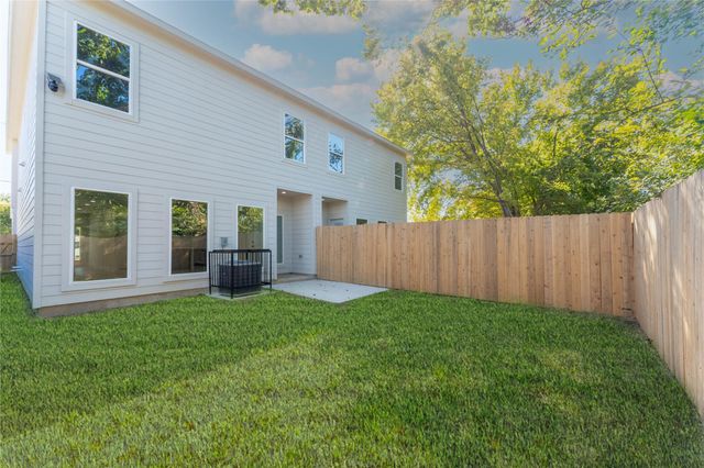 8218 Lawler Street, Houston, TX 77051