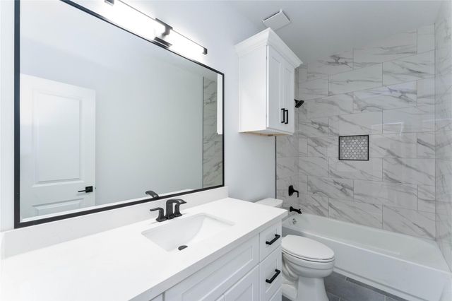 8218 Lawler Street, Houston, TX 77051