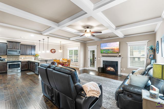 147 Forestbrooke Way, Bonaire, GA 31005