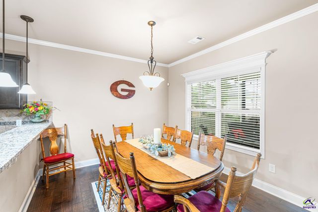 147 Forestbrooke Way, Bonaire, GA 31005